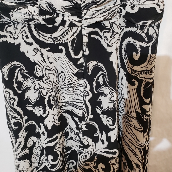 🦊 Studio I dress black and white float midi - Picture 5 of 7